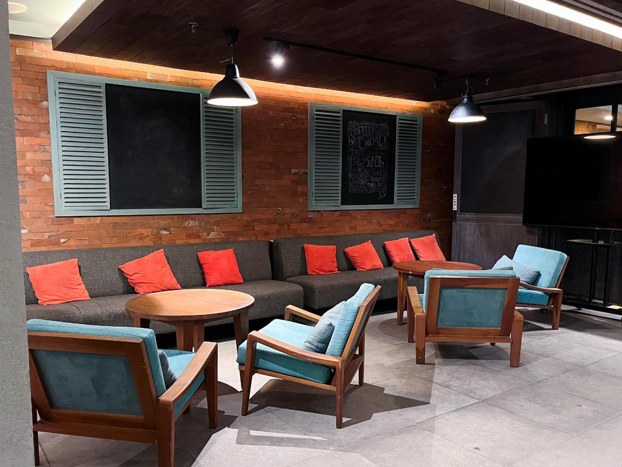 Luminor Hotel Legian Seminyak - Bali Экстерьер фото