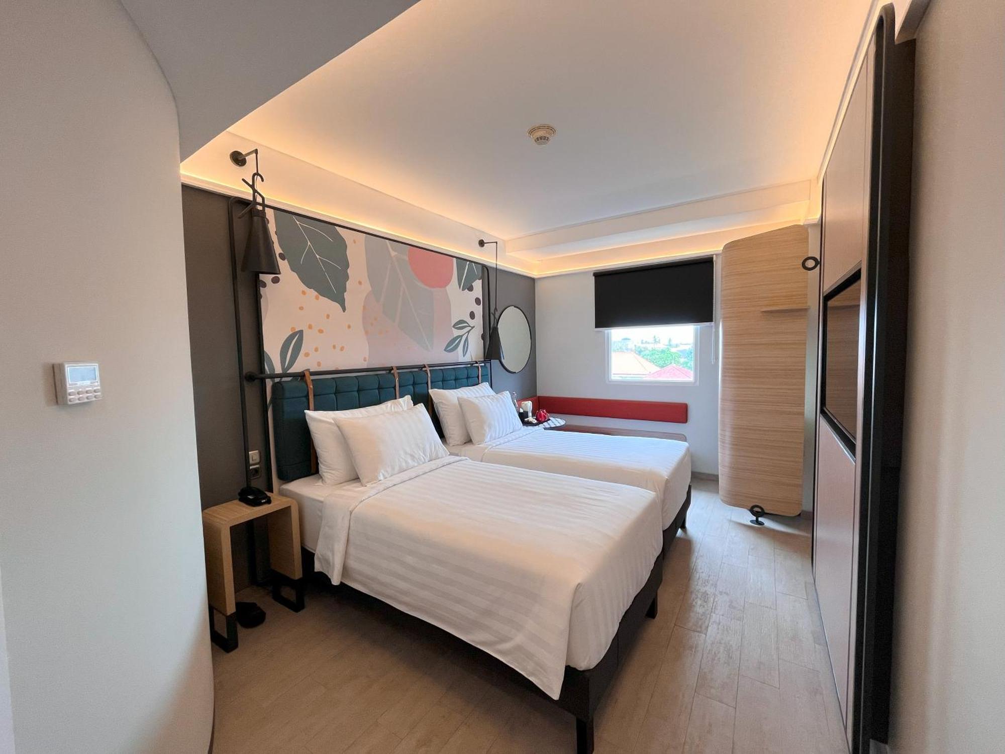 Luminor Hotel Legian Seminyak - Bali Экстерьер фото